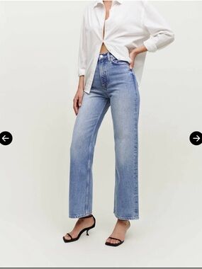 Reformation High-Rise Straight Jeans in Dillon wash